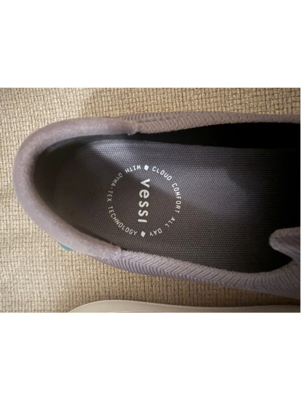 Vessi Boardwalk Slip-On Women's Gray Waterproof DymaTex Knit Sneaker Size 9